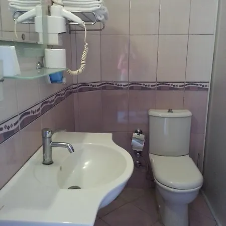 Balmahmut Asli Akyarlar